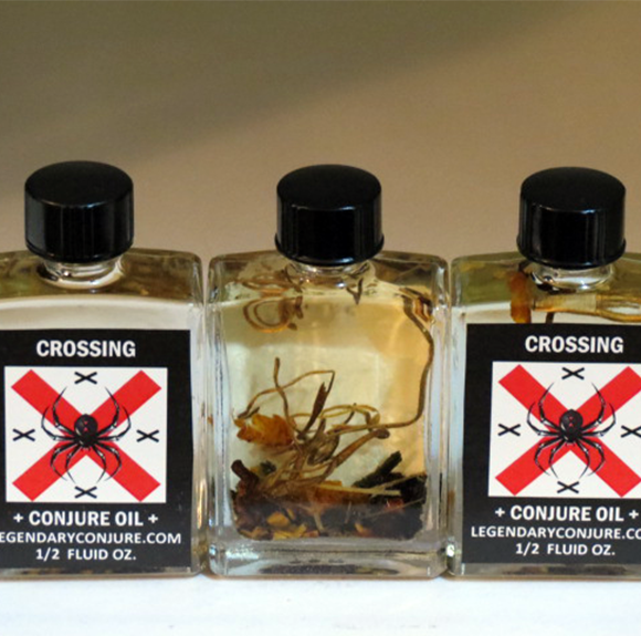 Crossing/Jinxing Conjure Oil - Click image to close
