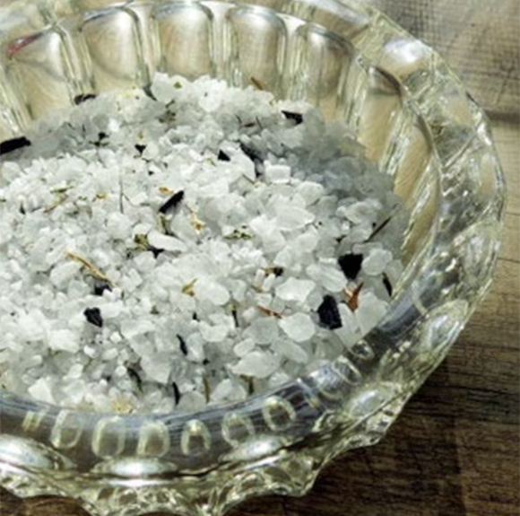 Uncrossing Bath Salt Crystals // 4 oz. Packet — 2 Baths - Click image to close